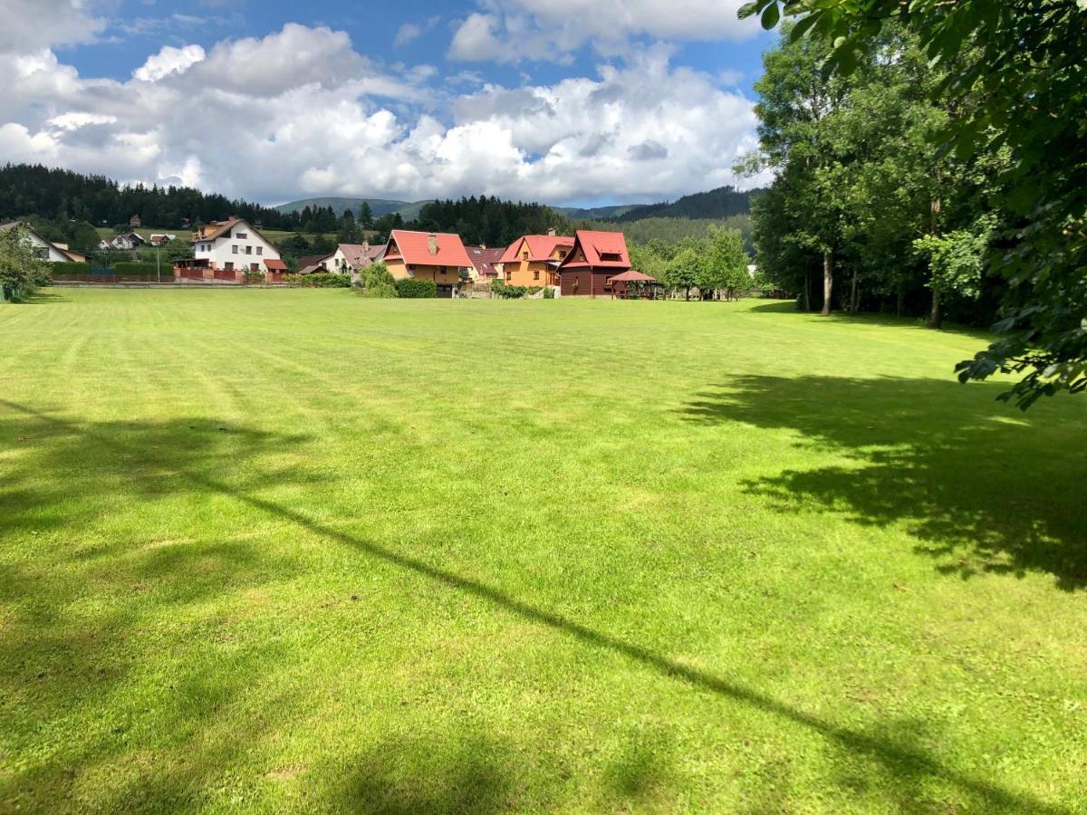 Ubytovani U Hradecku ปรอสเชดนี เบชวา ภายนอก รูปภาพ